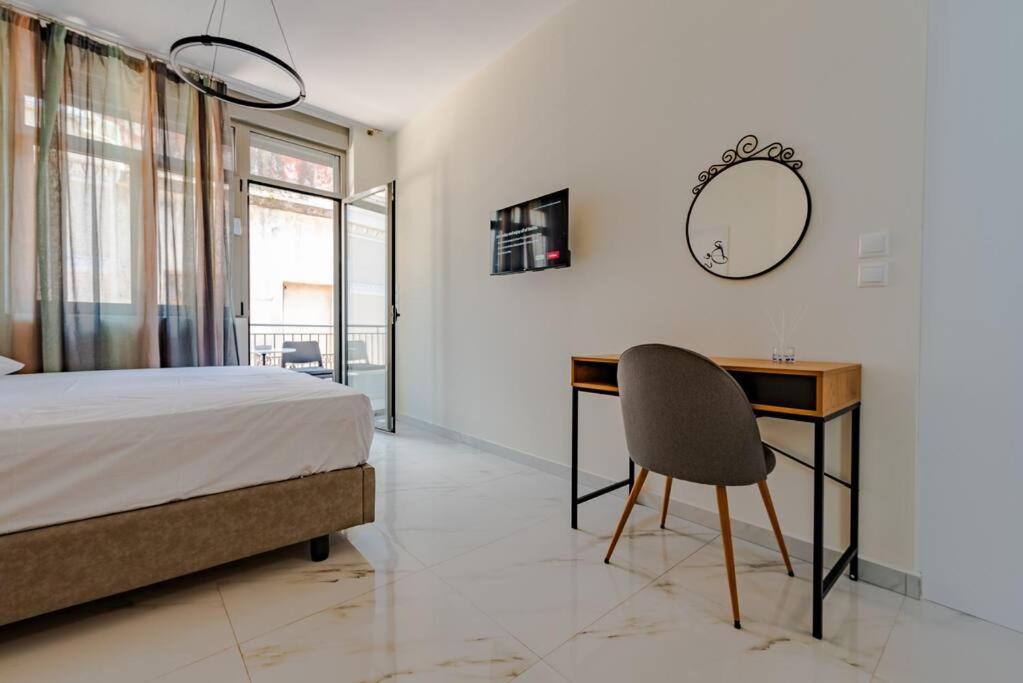 Appartement Plaka Nefeli Elegant Urban Retreat In Athens Historic Heart Extérieur photo